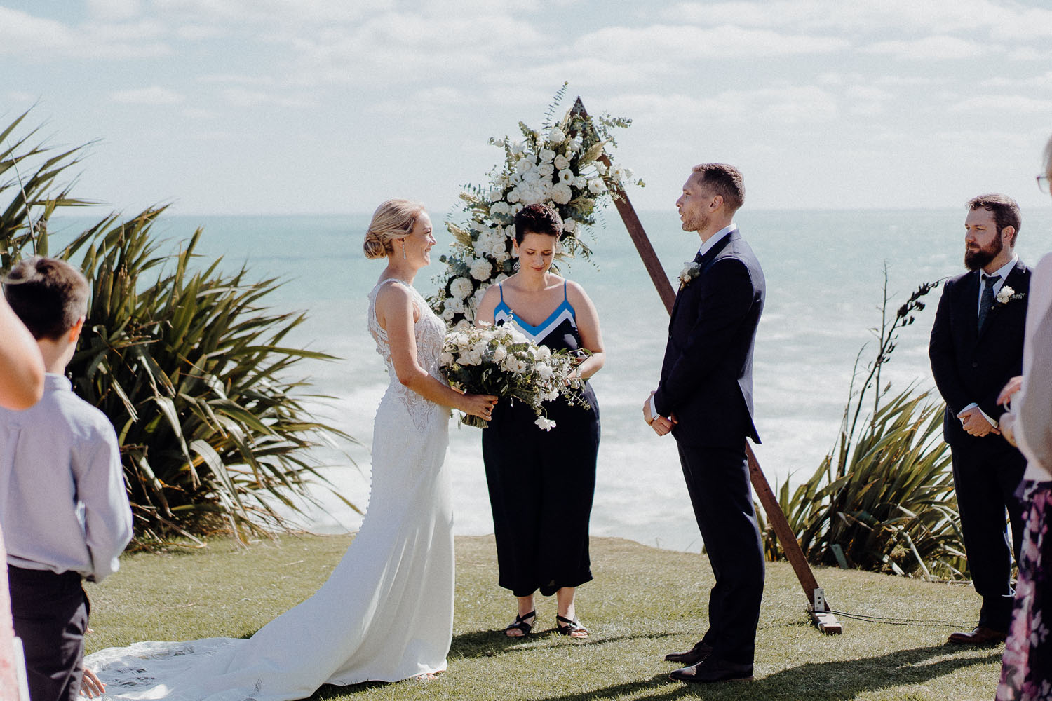 Picturesque Resort Wedding at Castaways 
